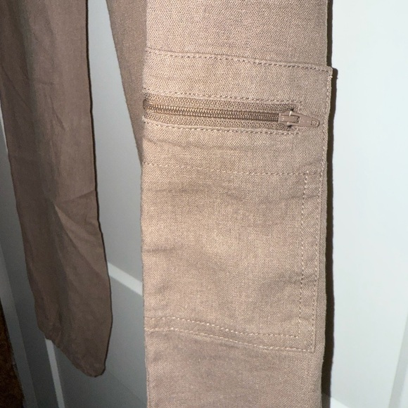 Sincerely Jules Brown Cargo Pants - Picture 7 of 12